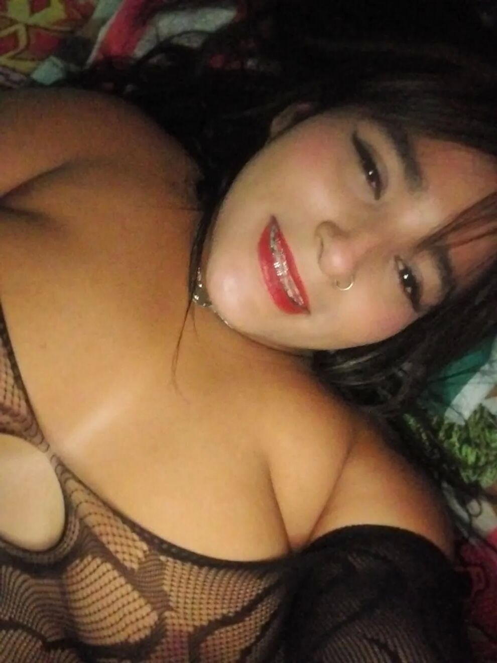IN MY LONELY ROOM - 8 Pics