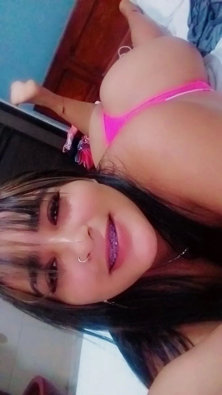 IN MY LONELY ROOM - 8 Pics