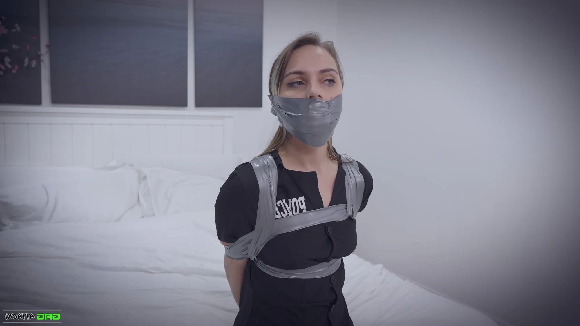 Chloe Toy - Police Officer in Bondage - 21 Pics