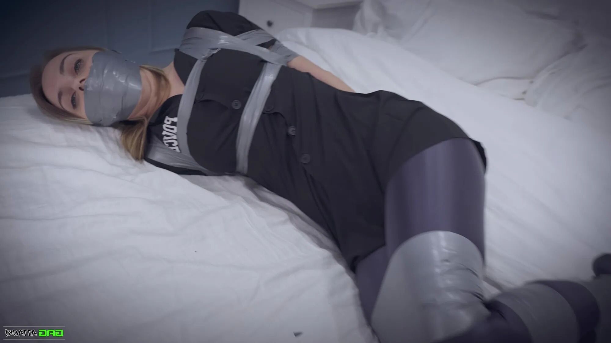 Chloe Toy - Police Officer in Bondage - 21 Pics