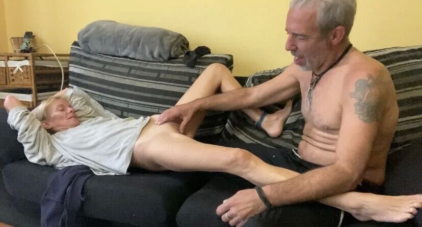 WEBCAM : THE FIRST LIVE OF WILDSPAINCOUPLE - 47 Pics