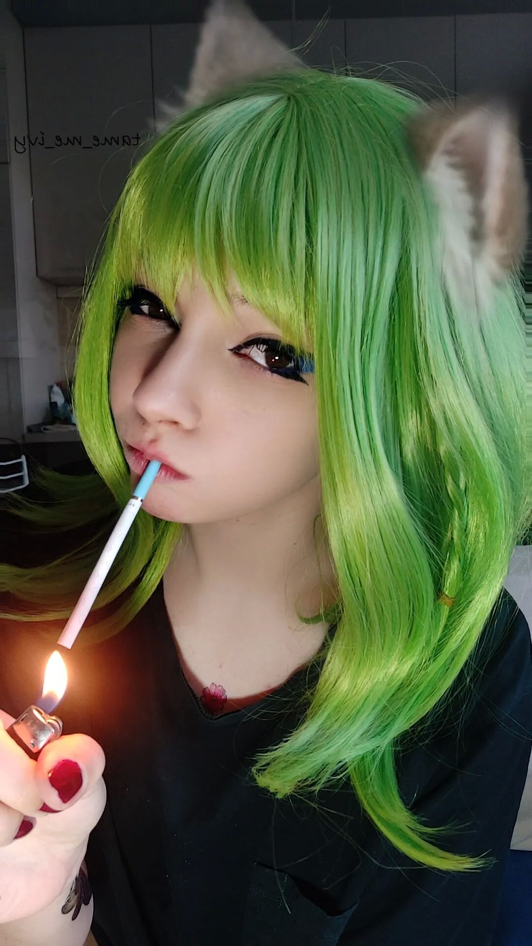 Green Egirl Smoking - 8 Pics