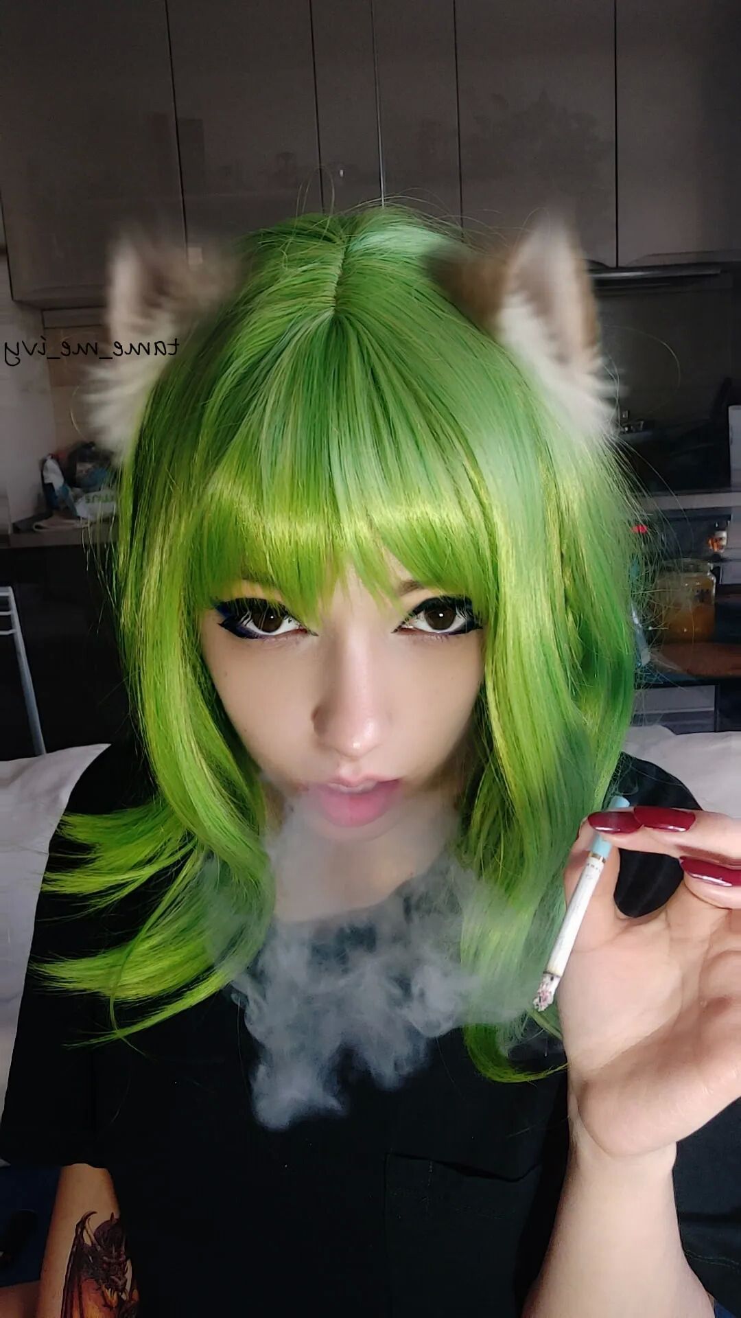 Green Egirl Smoking - 8 Pics