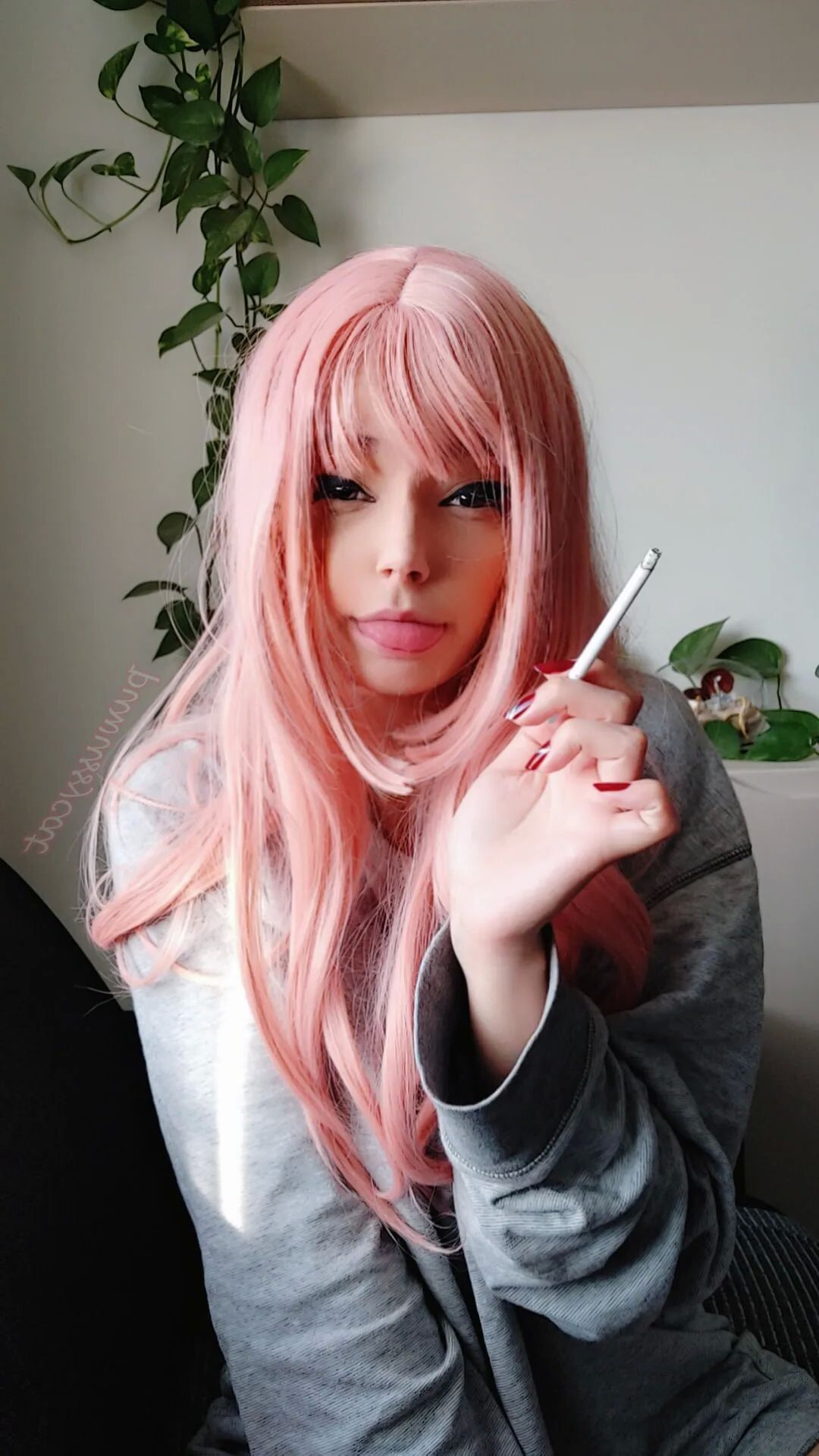 Pink Hair Gf Smoking - 6 Pics