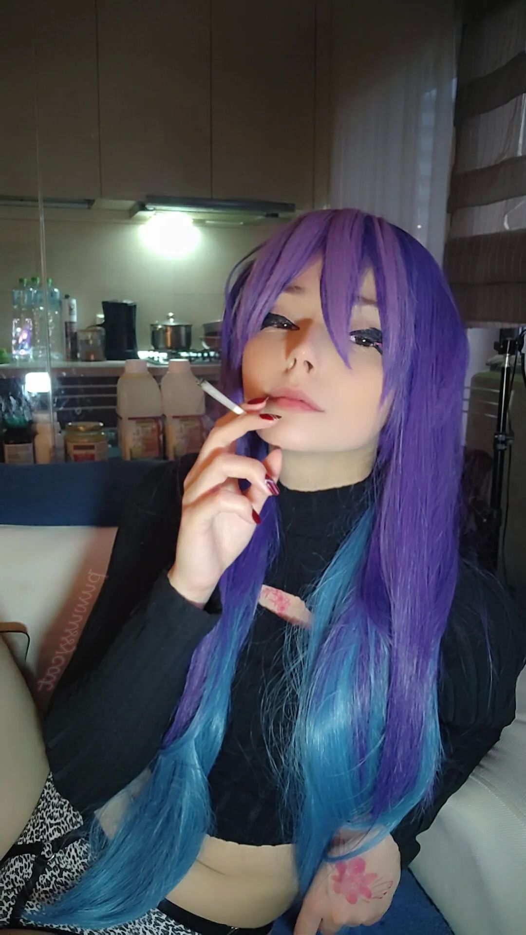 Adorable Egirl Smoking - 10 Pics