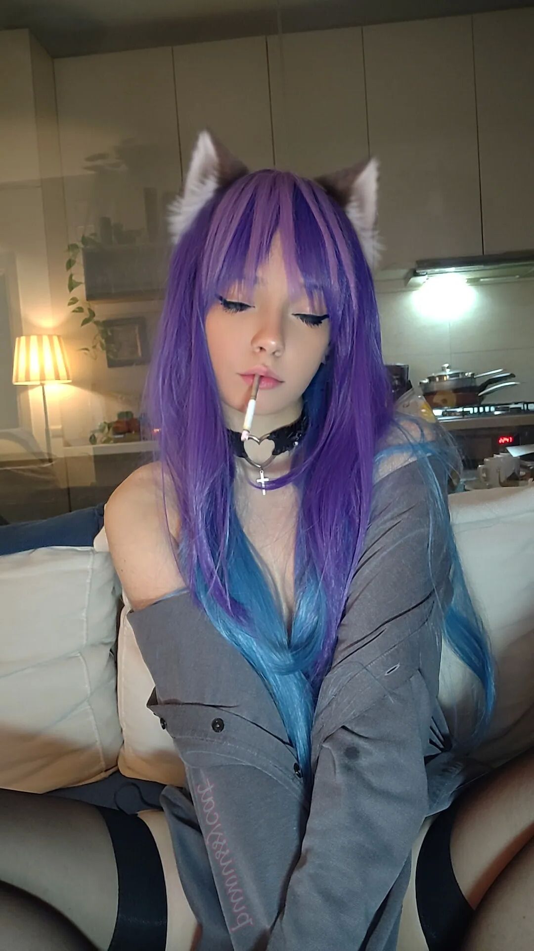 Adorable Egirl Smoking - 10 Pics