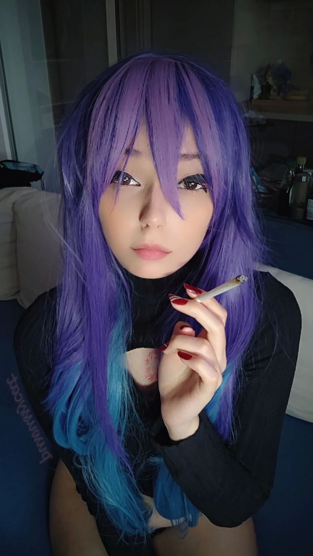 Adorable Egirl Smoking - 10 Pics