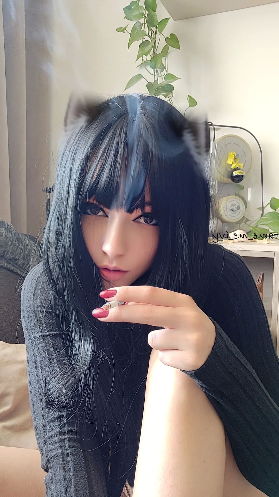 Goth Girl smoking - 12 Pics