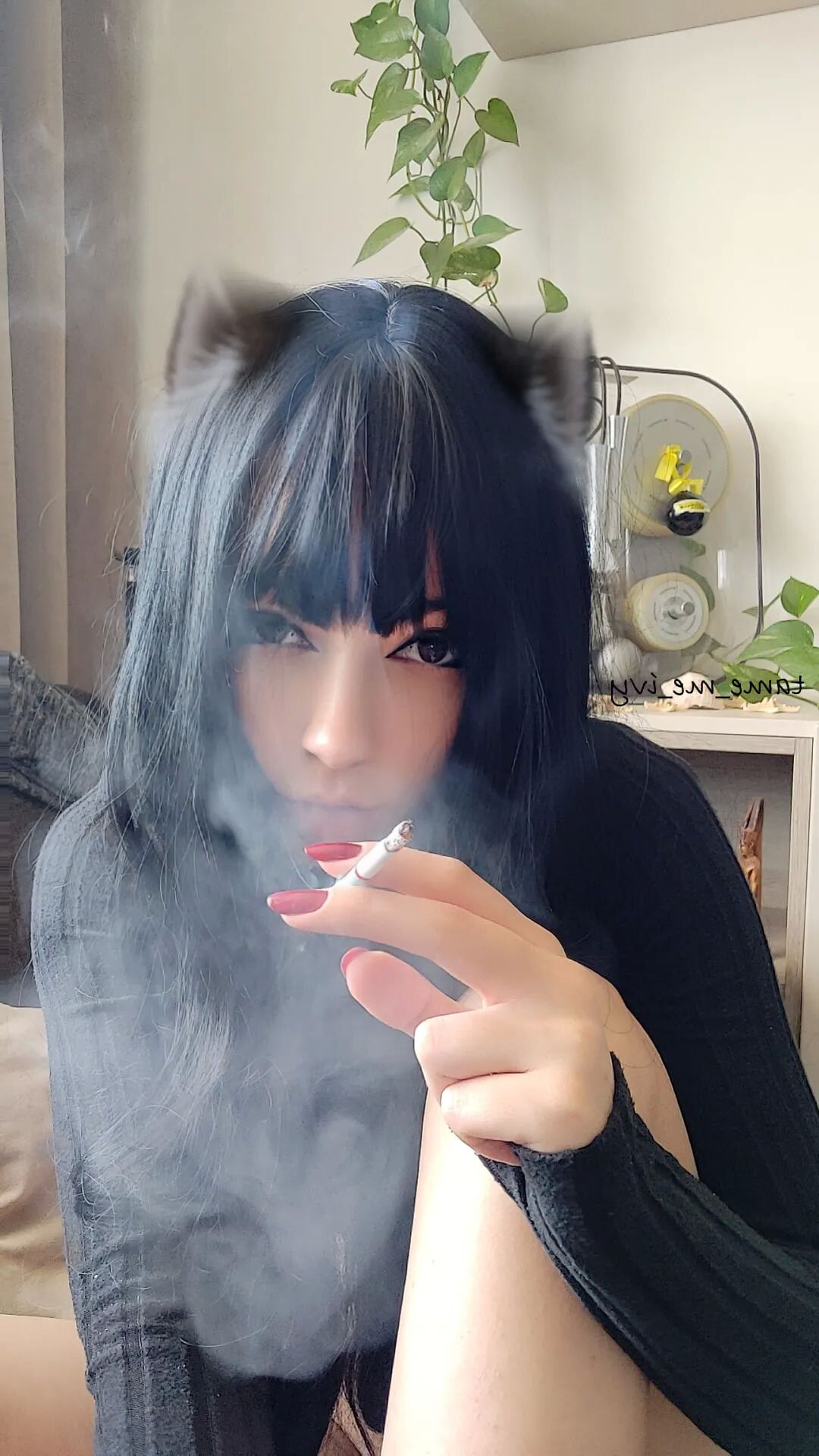 Goth Girl smoking - 12 Pics