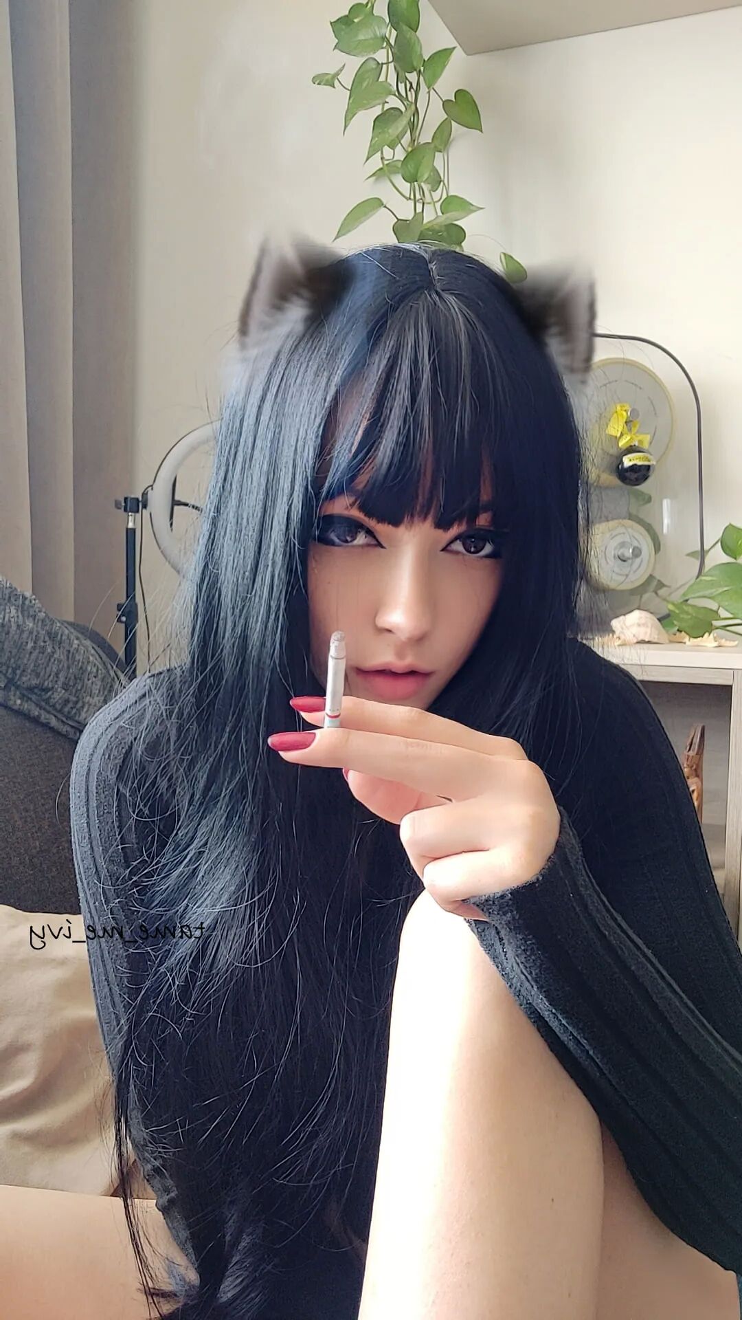 Goth Girl smoking - 12 Pics