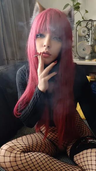 Adorable Alt Girl smoking a cig - 11 Pics