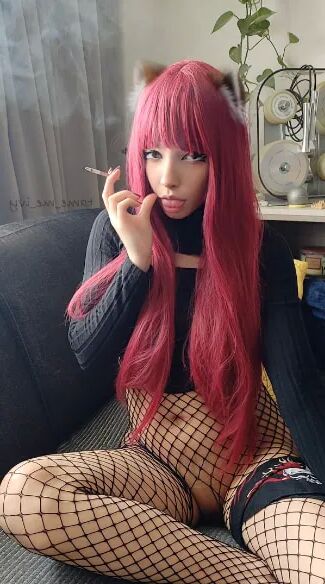 Adorable Alt Girl smoking a cig - 11 Pics