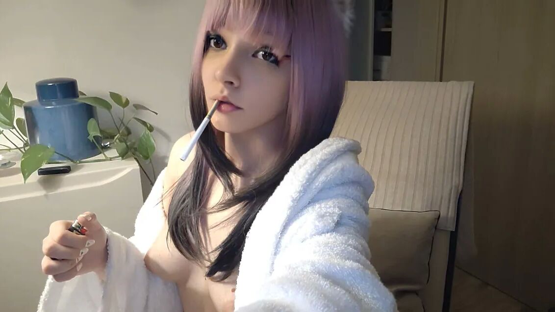 Small titties Egirl in bathrobe smoking - 11 Pics