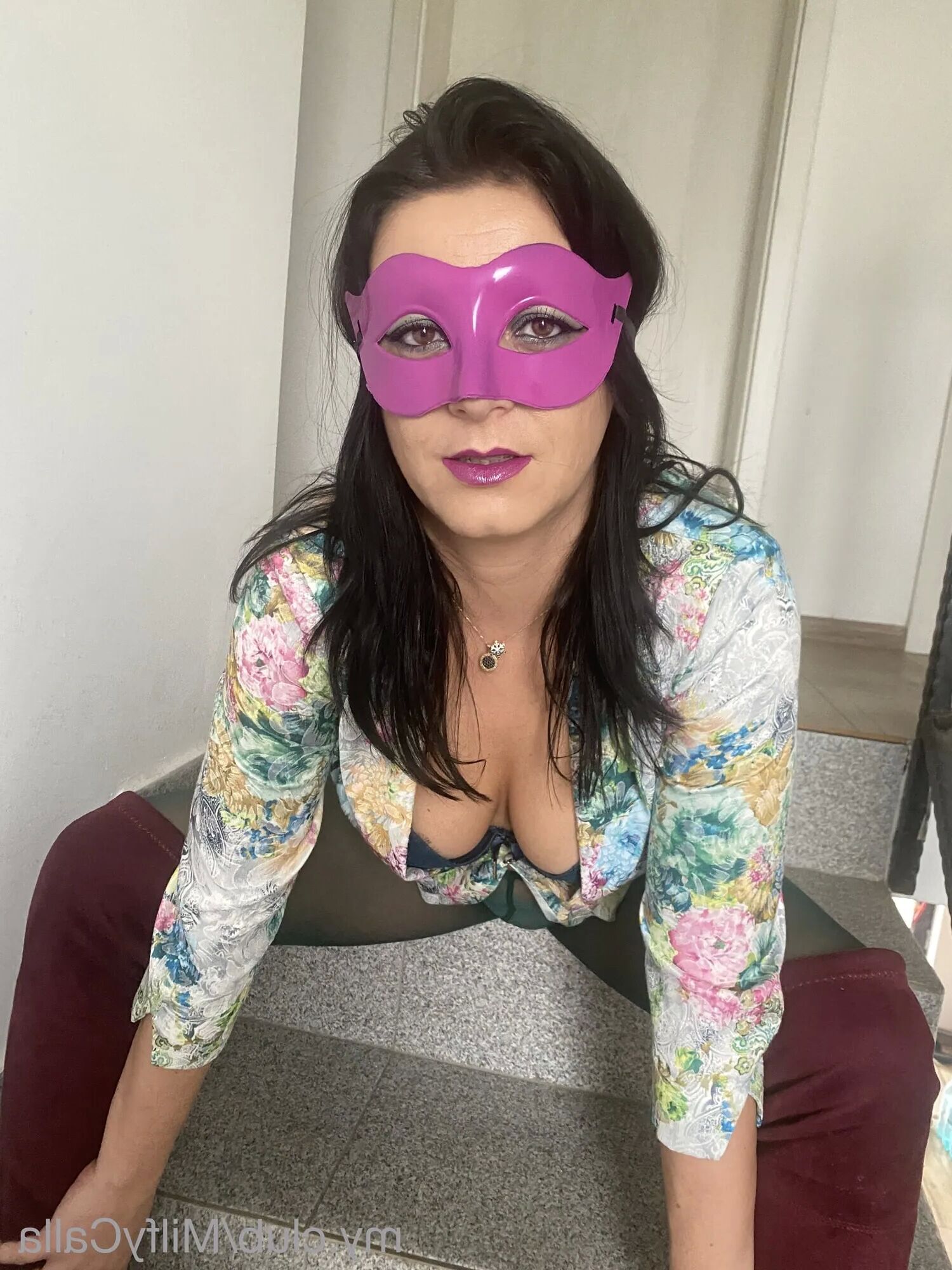 MilfyCalla Free Photos - 10 Pics