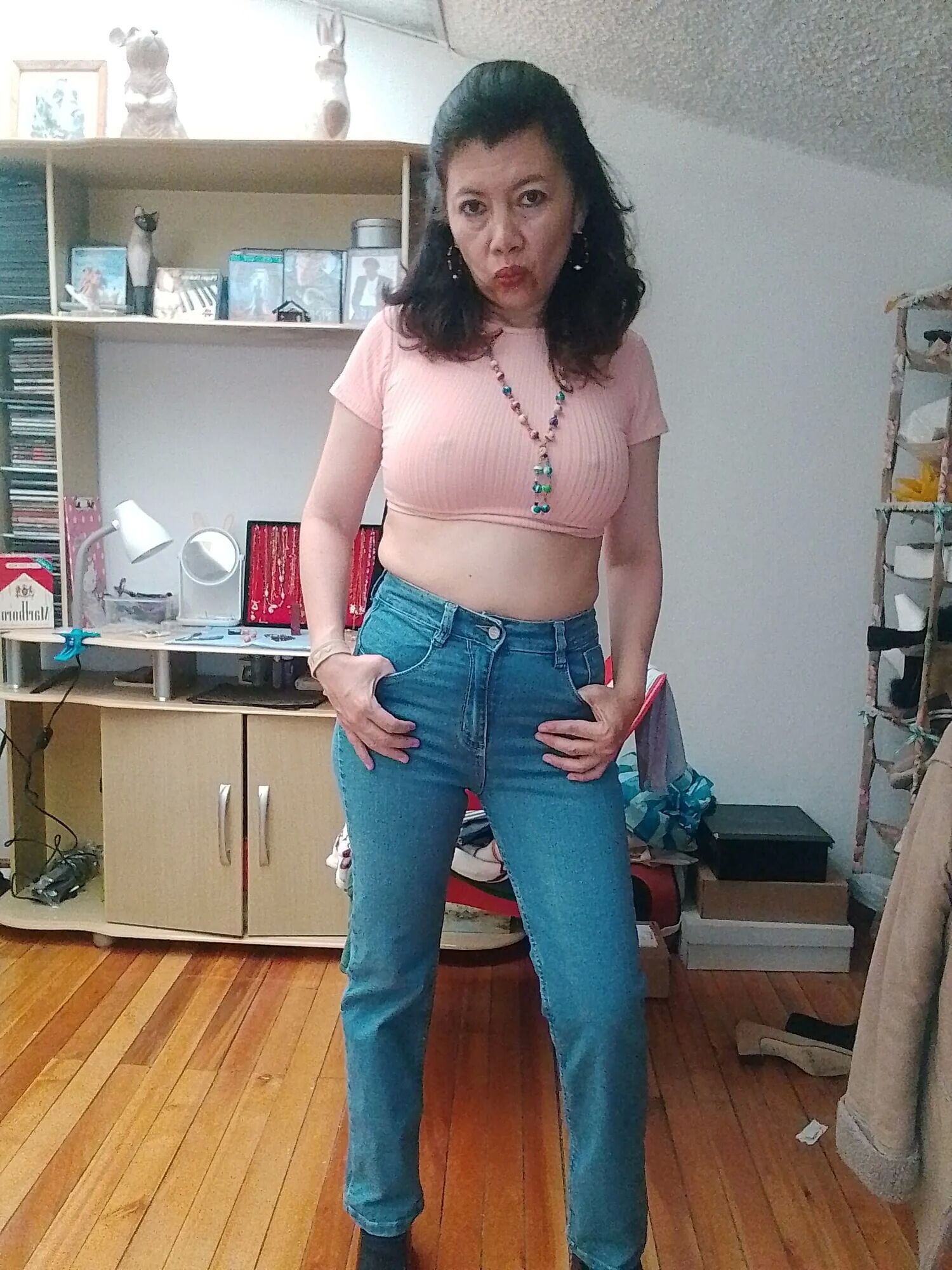 ME AGAIN - 27 Pics