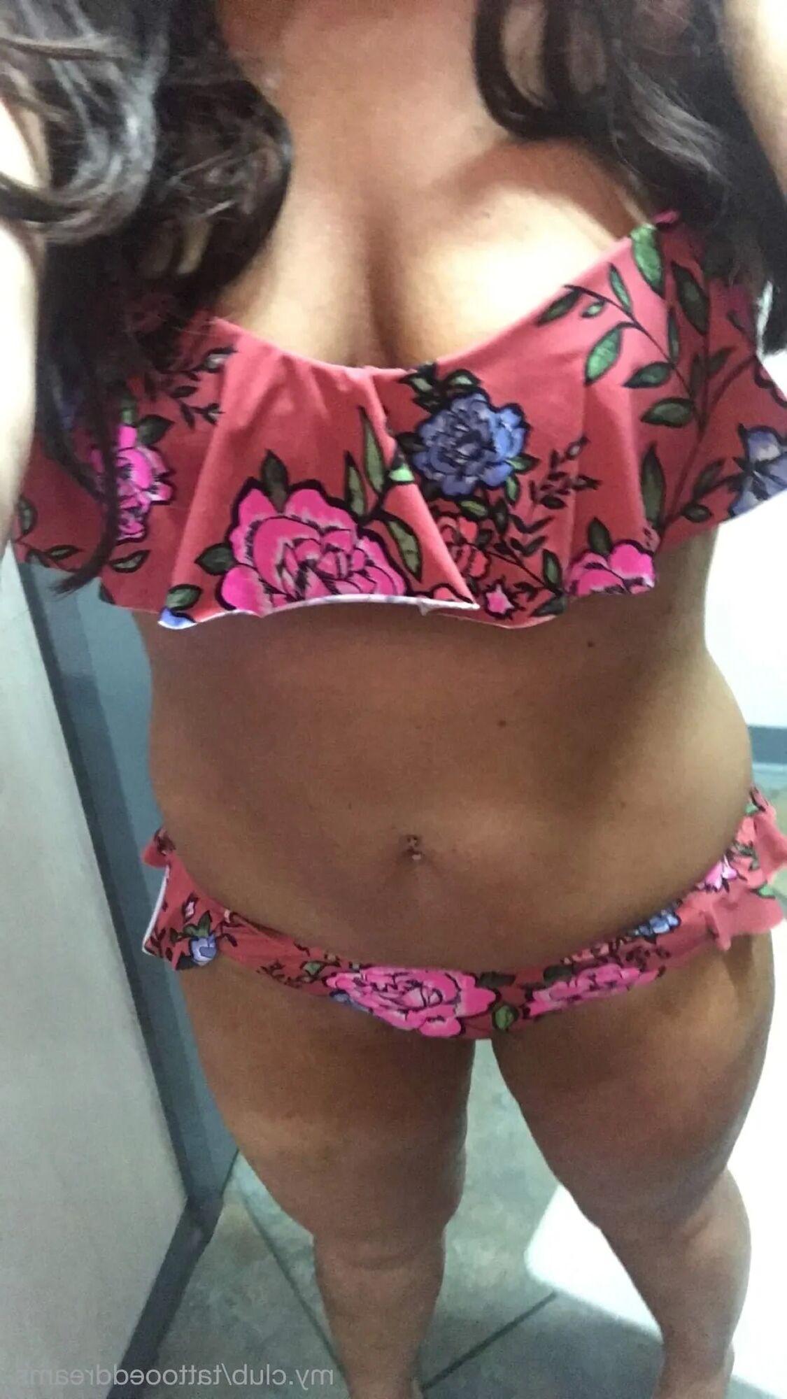 SugaLips Free Photos - 44 Pics