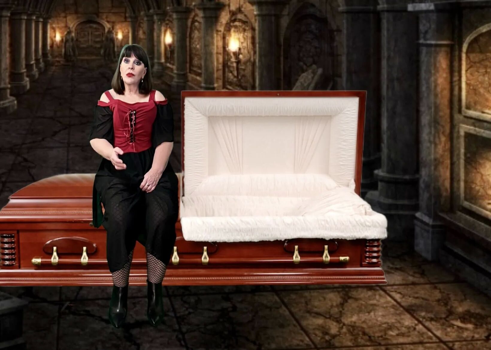 Granny Countess Dracula - 30 Pics