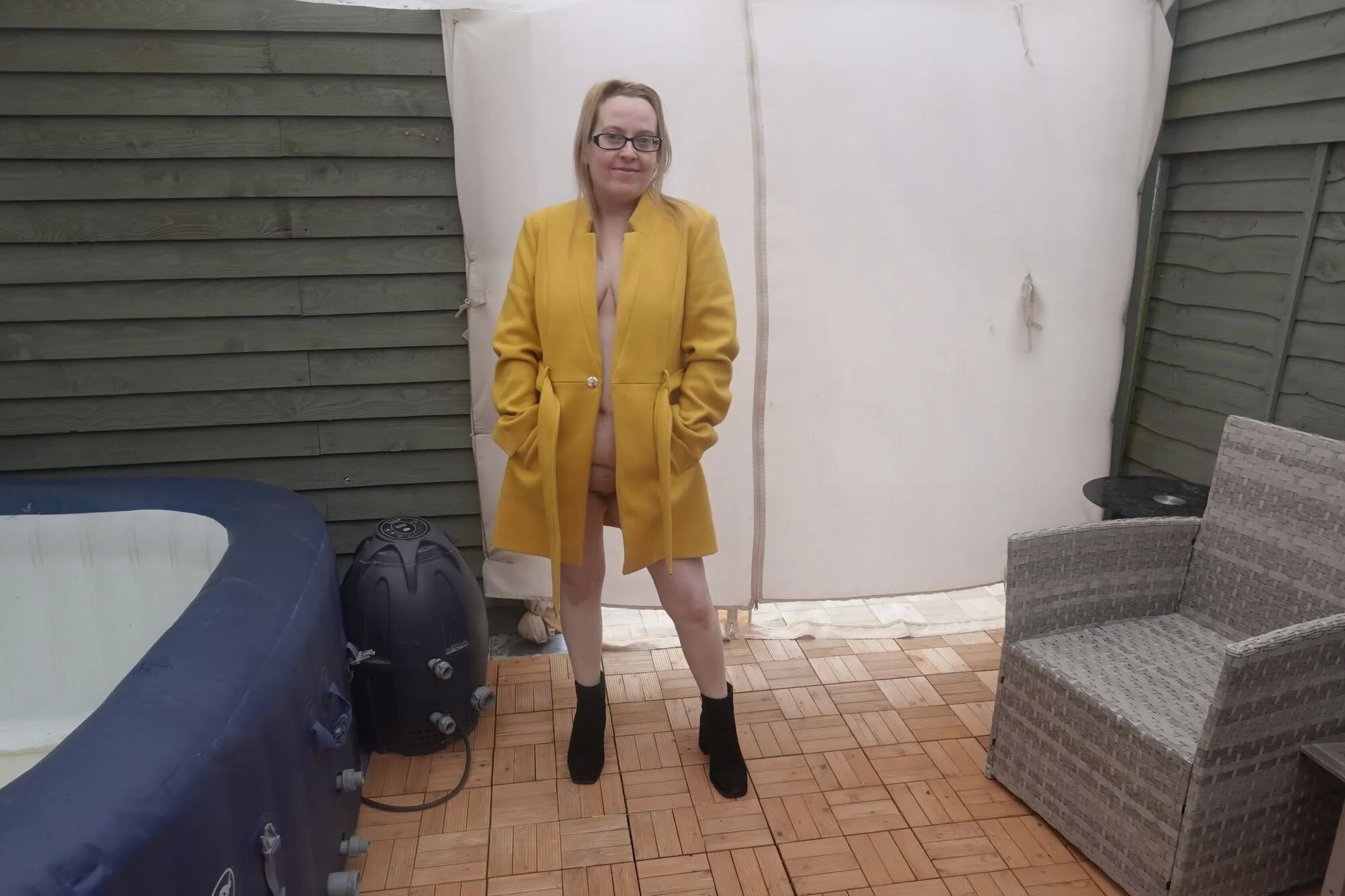 British Wife In coat out in the Yard in the cold - 29 Pics