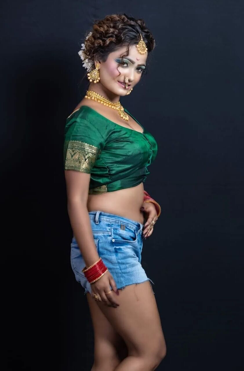 MY PIC PORTFOLIO - 8 Pics