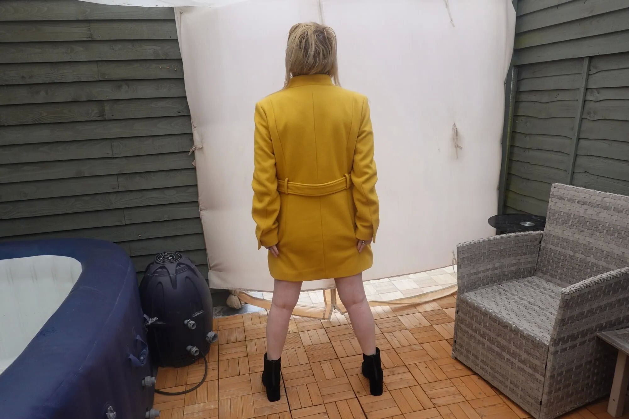 British Wife In coat out in the Yard in the cold - 29 Pics