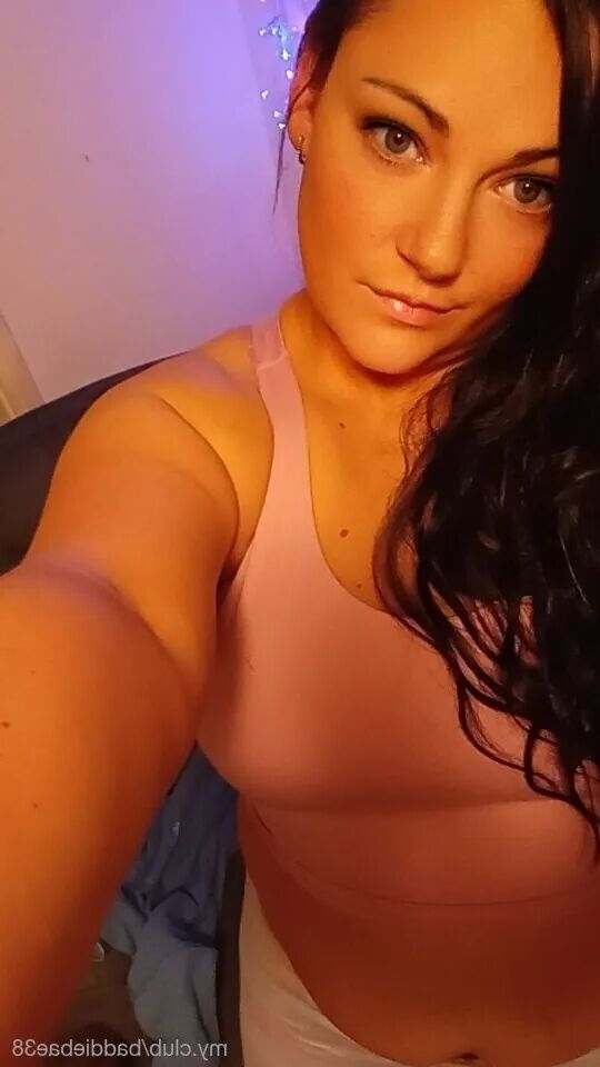 Baddiebae38 Free Photos - 11 Pics