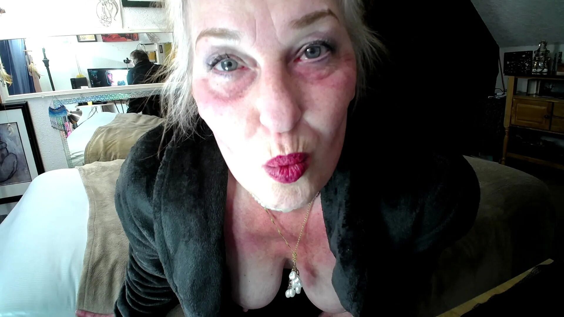 Silver haired Fox Dawn has some new pics - 34 Pics