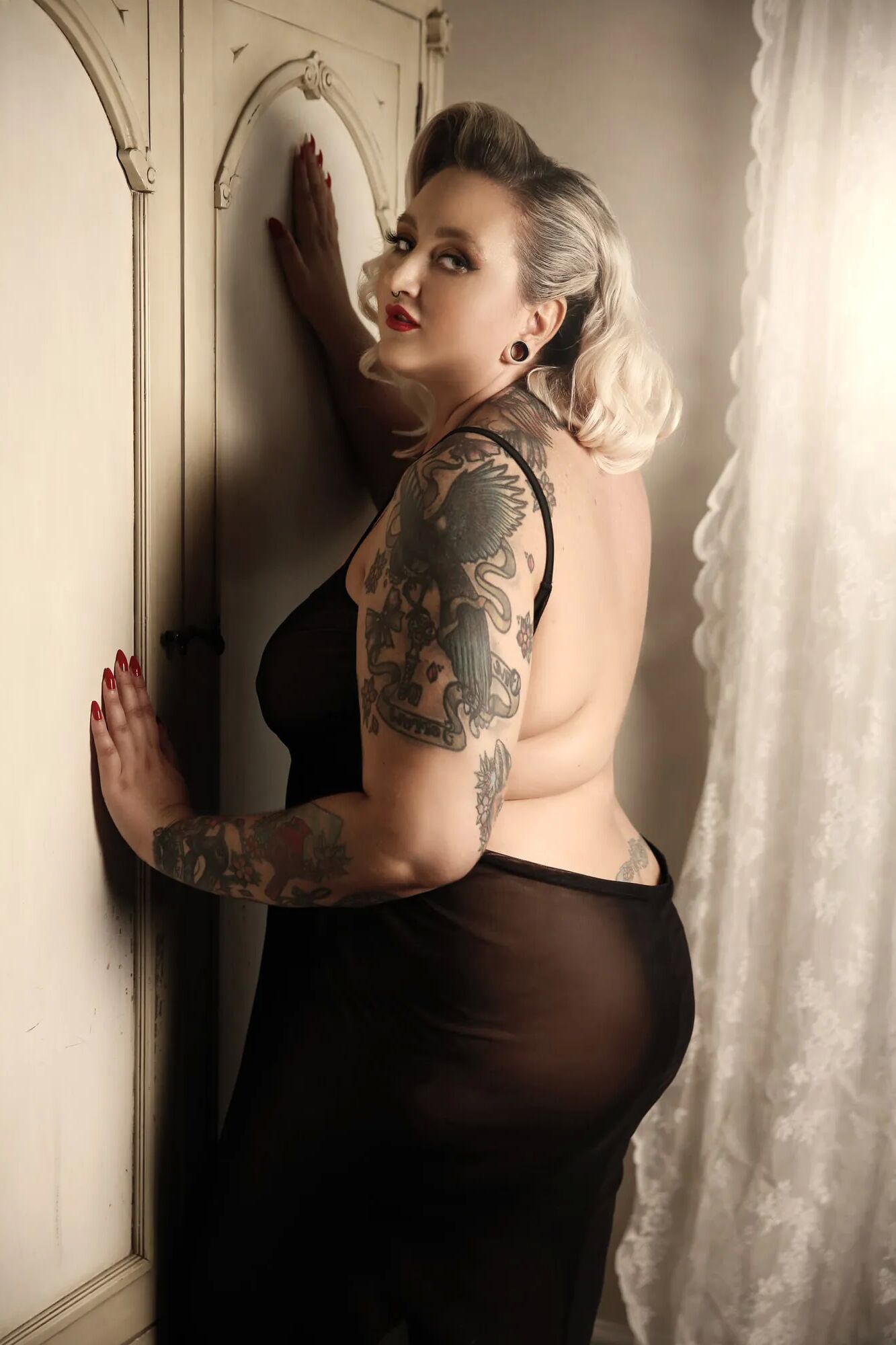 Can I Be Your Pin Up Girl? - 19 Pics
