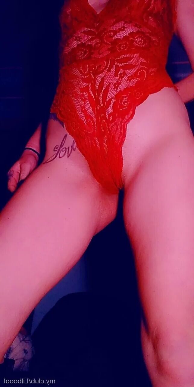 Lilboof Free Photos - 16 Pics