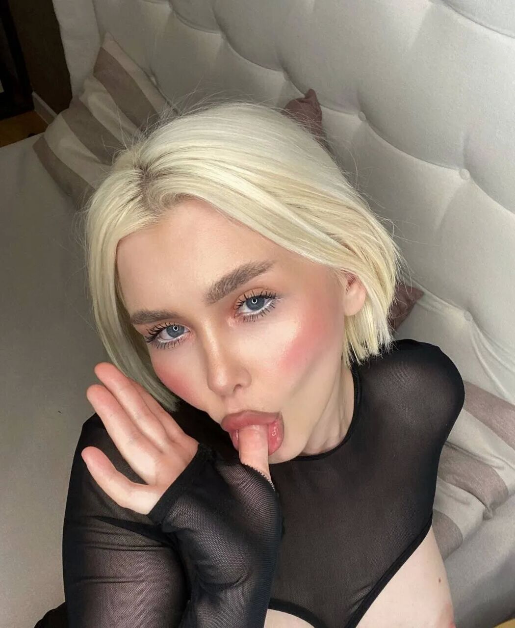 Girl bdsm - 9 Pics