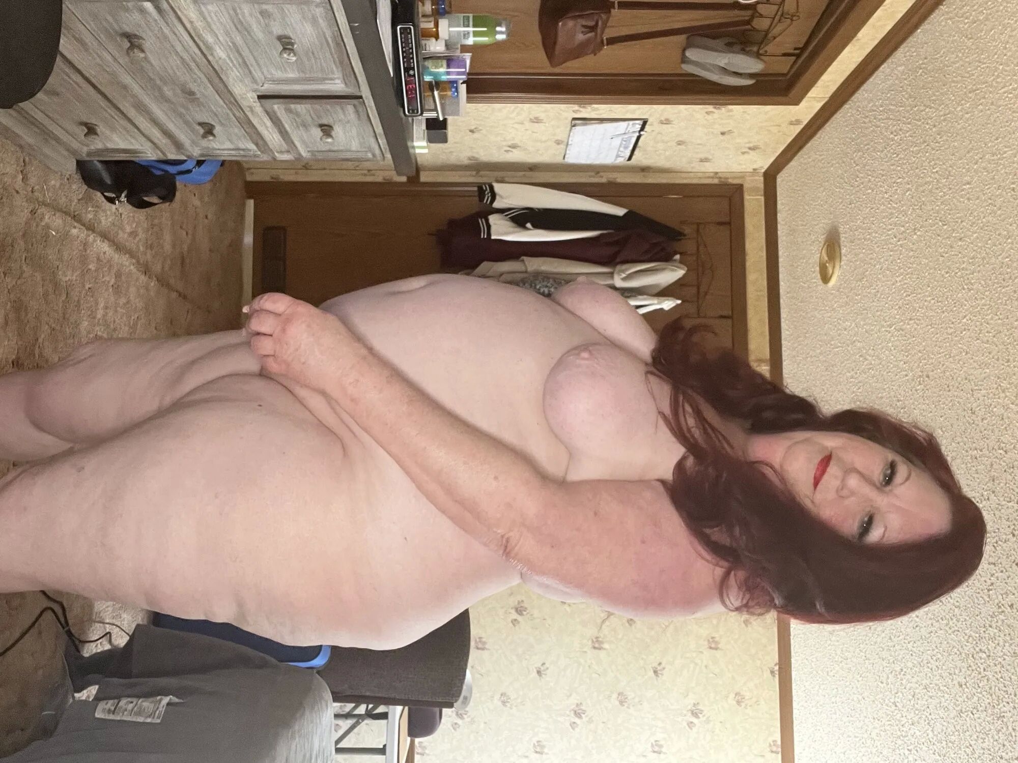 Showing off my hair - 21 Pics