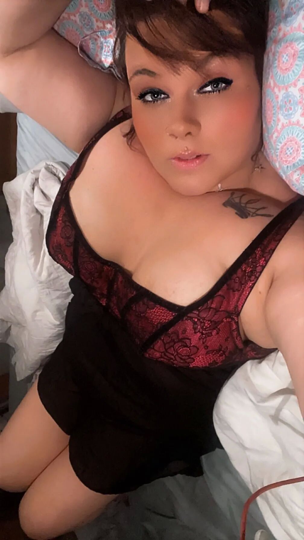 SEXY AS CAN BE! - 16 Pics