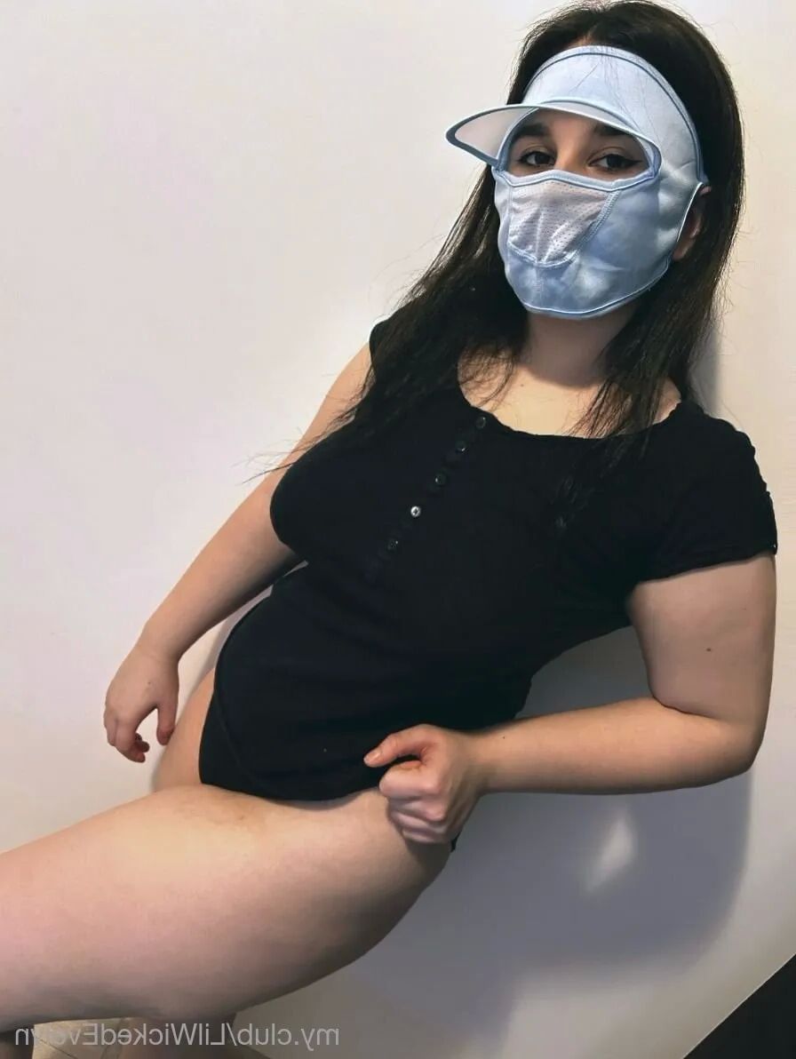 Lil Wicked Evelyn Free Photos - 102 Pics