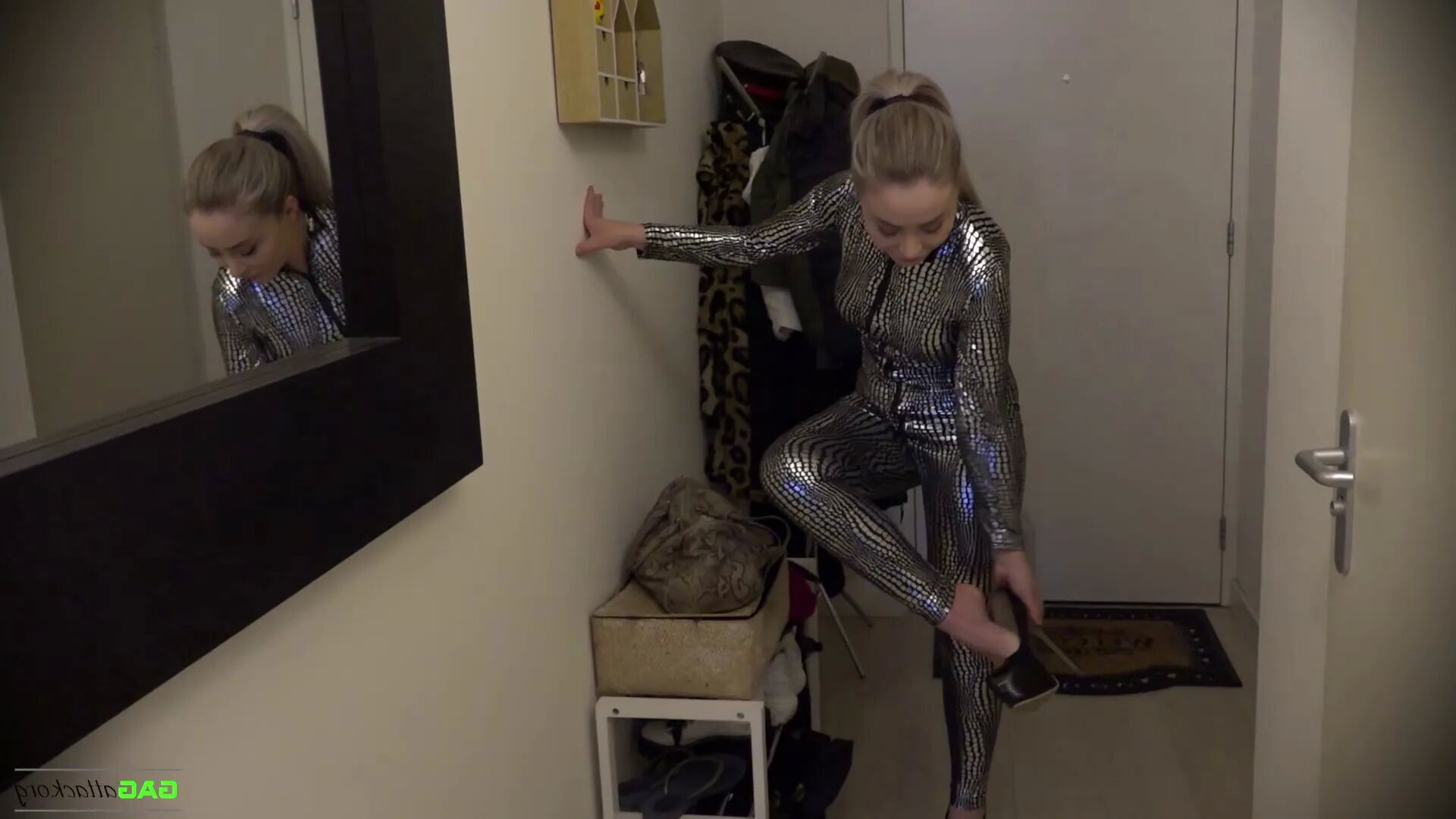 Aurey - Catsuit Bundle ( GagAttack.NL ) - 22 Pics
