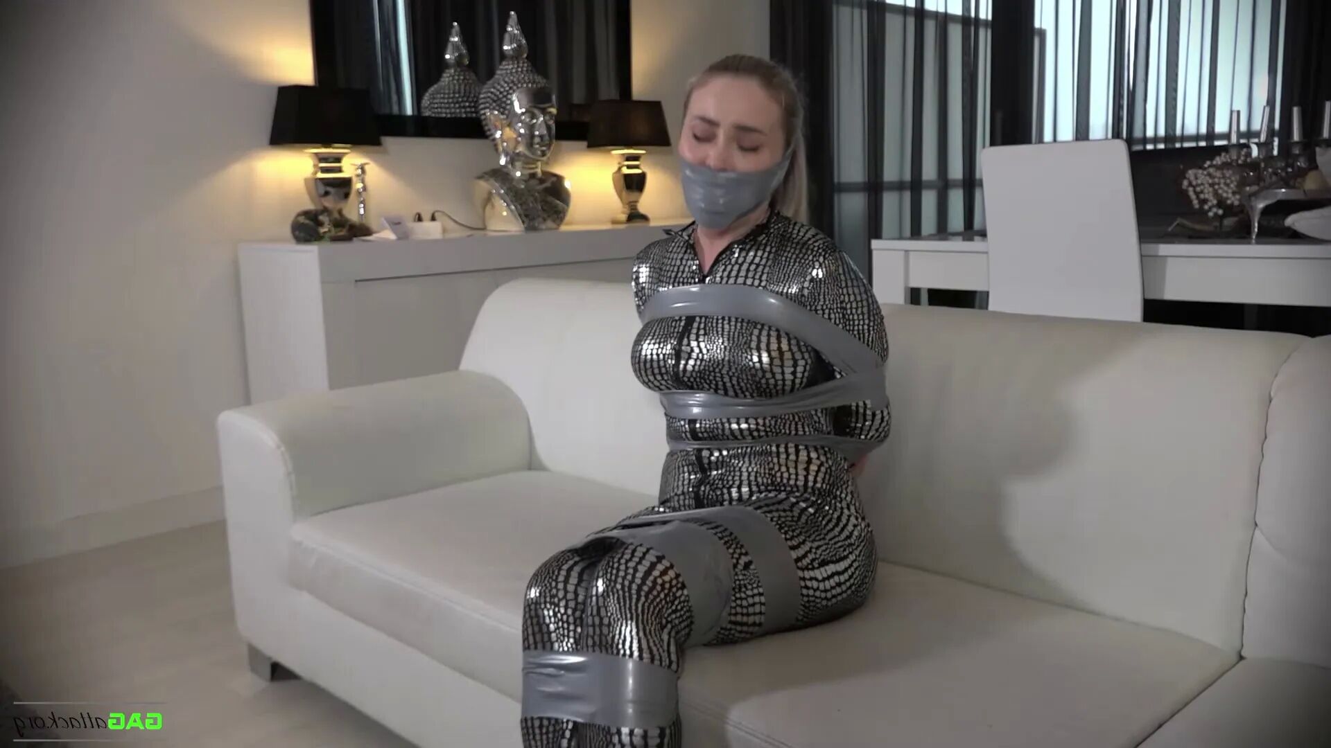 Aurey - Catsuit Bundle ( GagAttack.NL ) - 22 Pics
