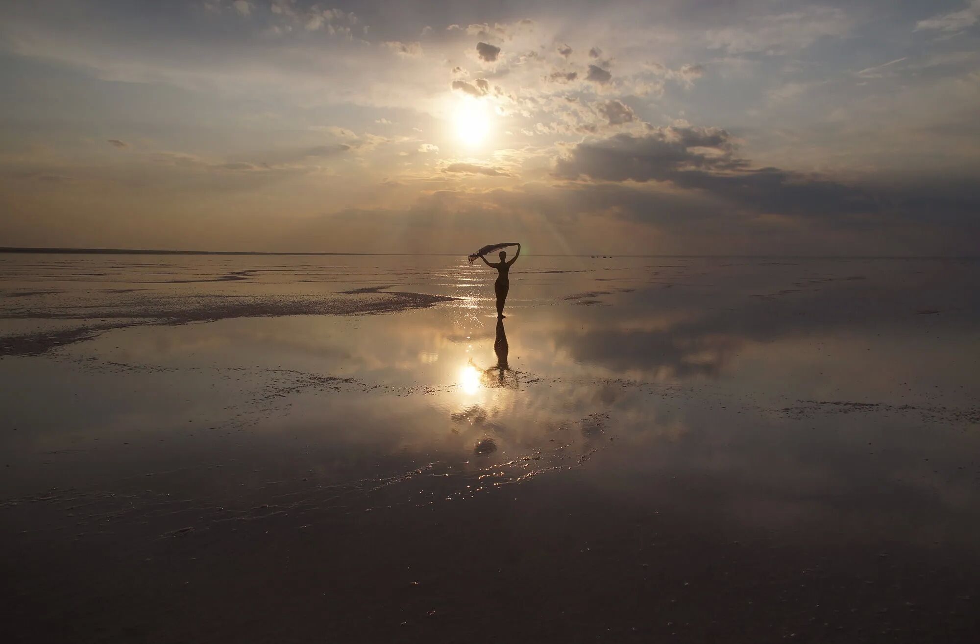 Sunset's Surrealism - 10 Pics