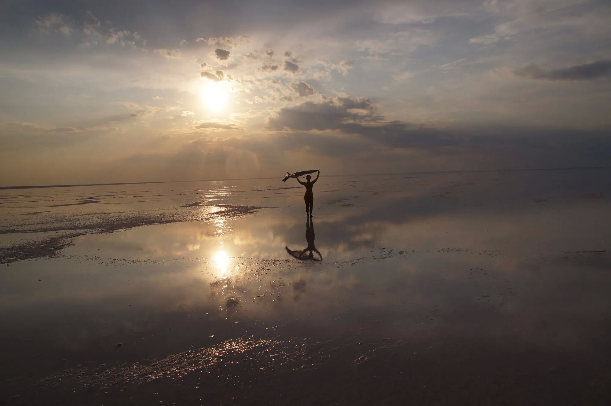Sunset's Surrealism - 10 Pics