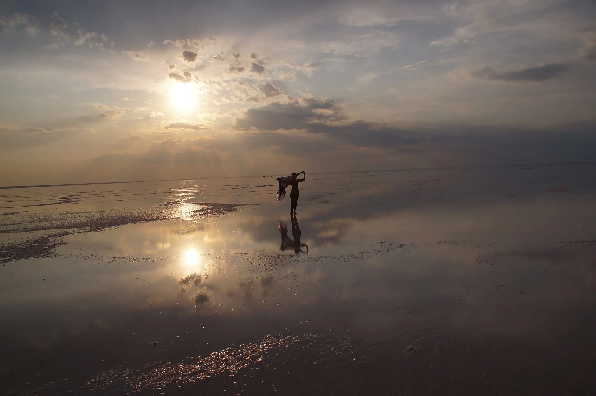 Sunset's Surrealism - 10 Pics
