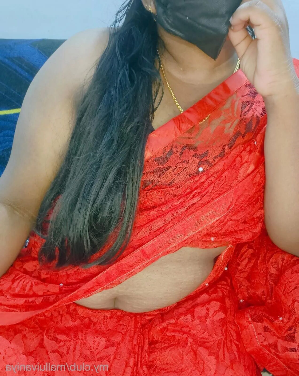 Mallu Ivaniya Free Photos - 5 Pics