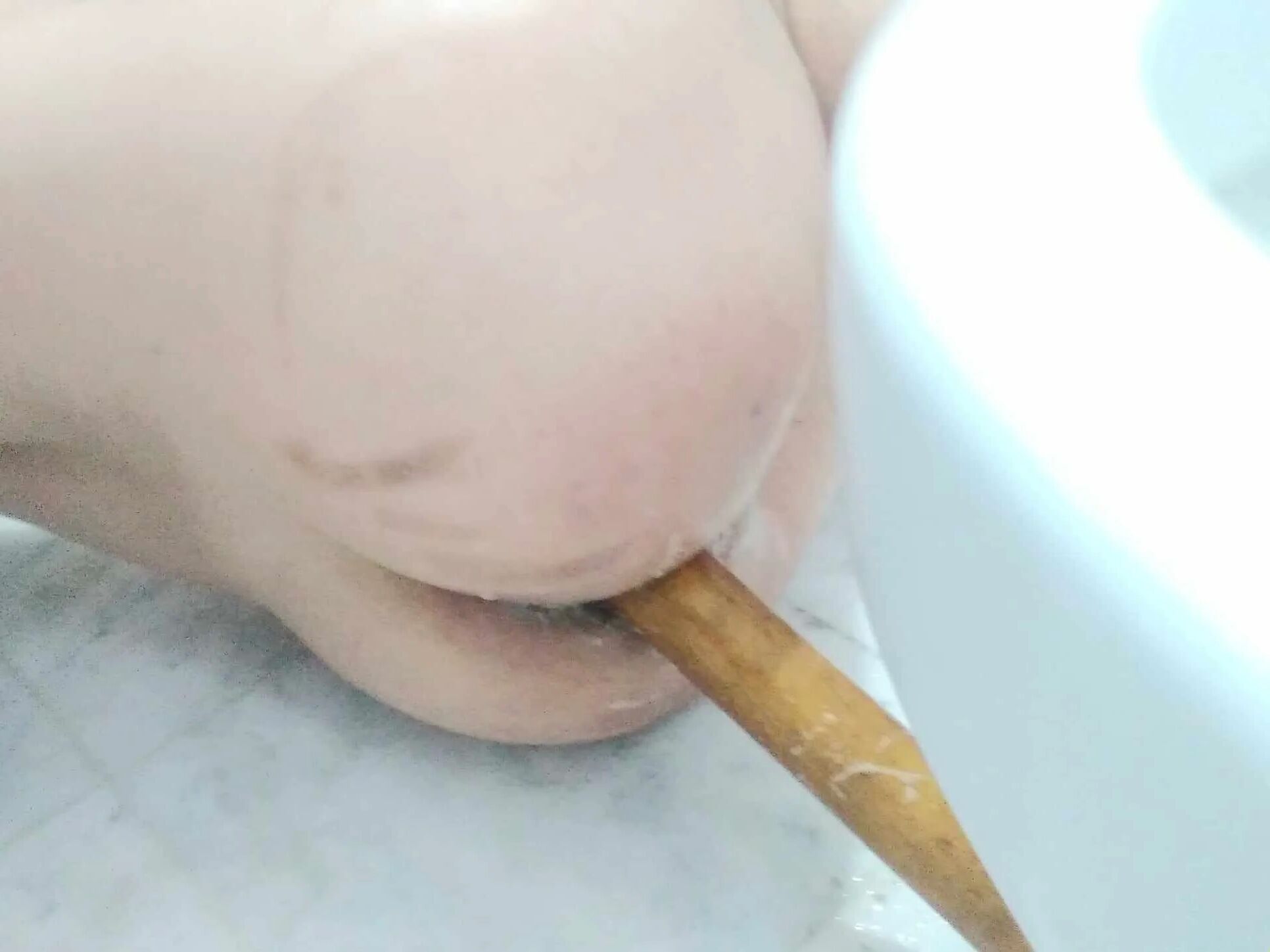 Big ass loves big black cock - 22 Pics