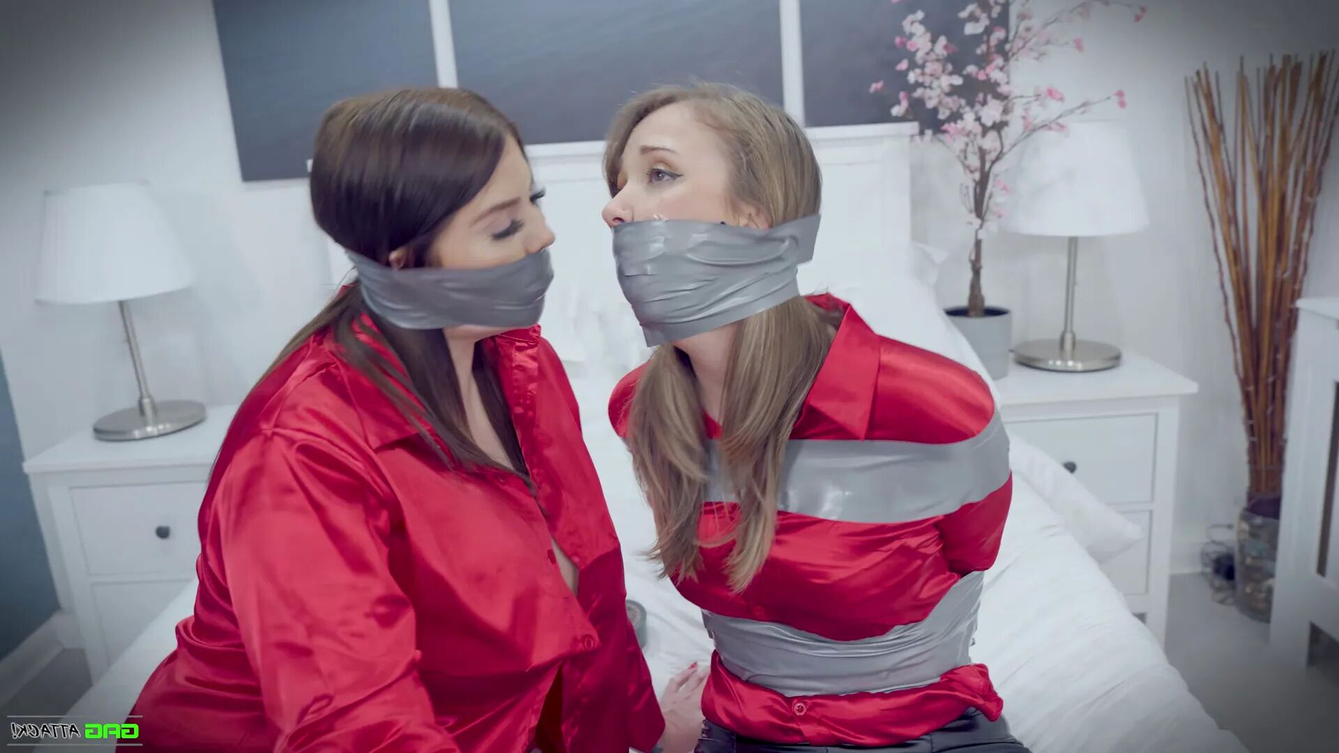 Terri & Lil Missy UK - Fighting Over Date ( GagAttack.NL ) - 17 Pics