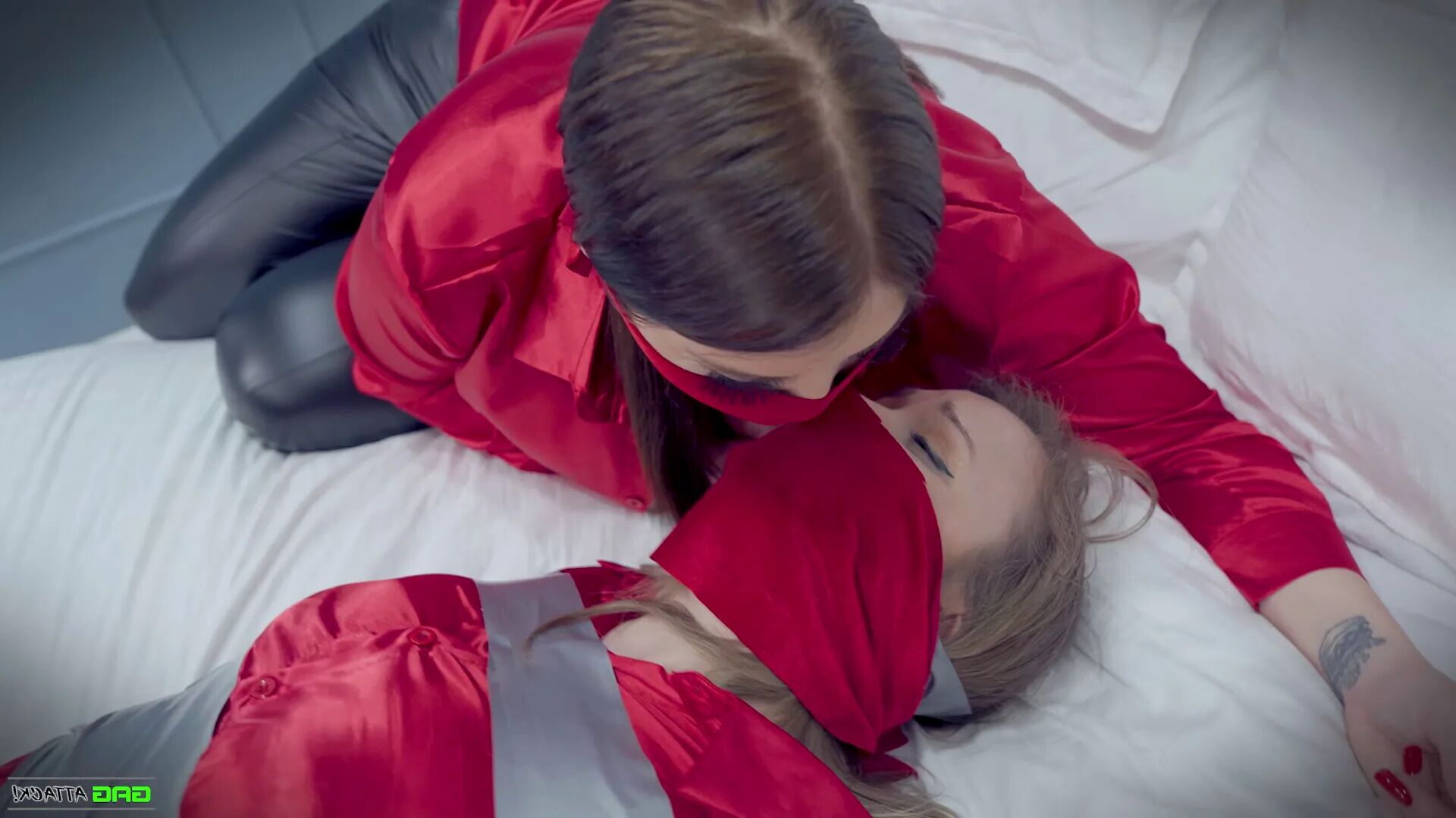 Terri & Lil Missy UK - Fighting Over Date ( GagAttack.NL ) - 17 Pics