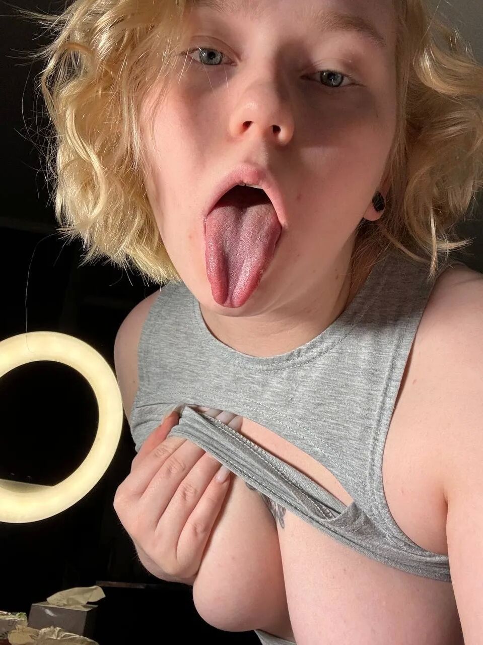 Naked body - 21 Pics