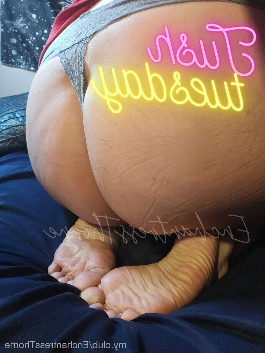EnchantressThorne Free Photos - 21 Pics