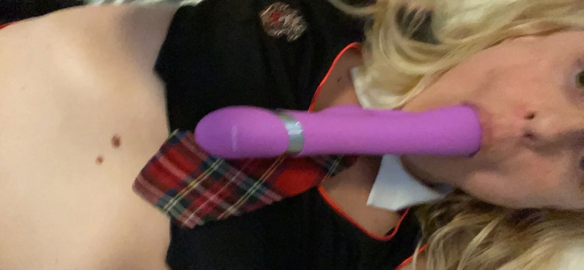Horny mama is a sexy lady!!! - 7 Pics