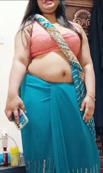 Bra penty and hot pic - 5 Pics