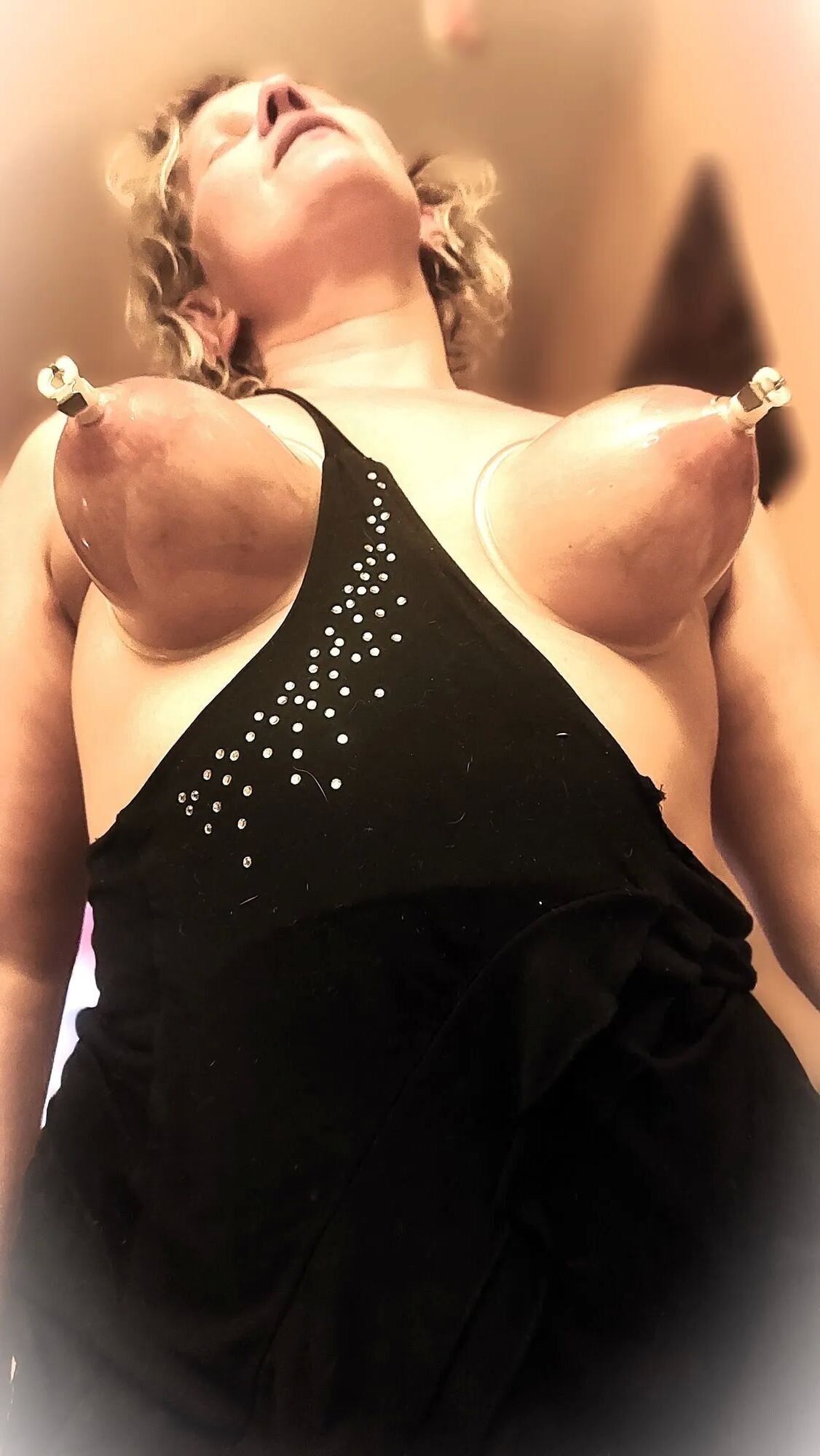 Bound and pumped milk boobs - 8 Pics