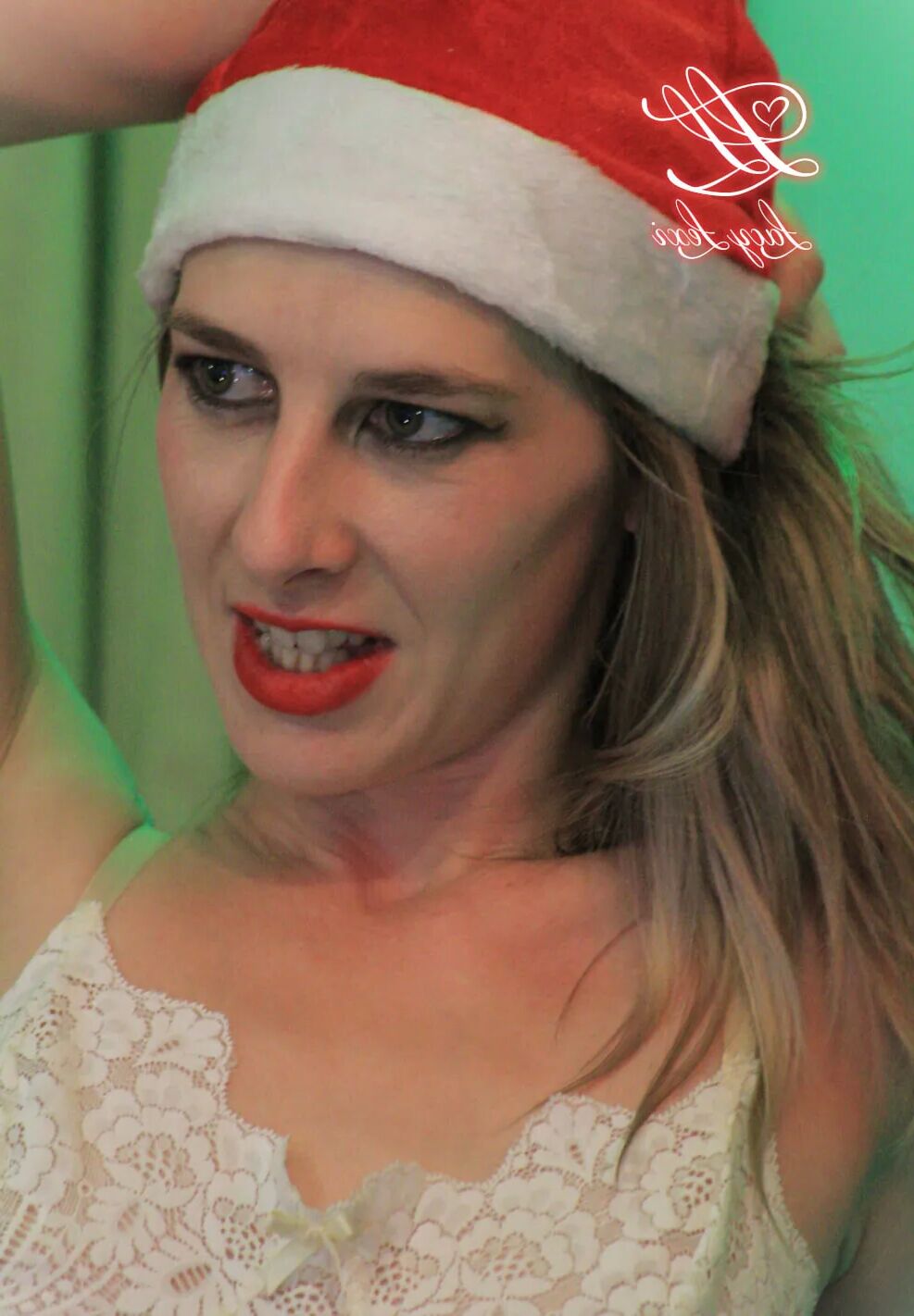 Happy holidays to you all - 14 Pics