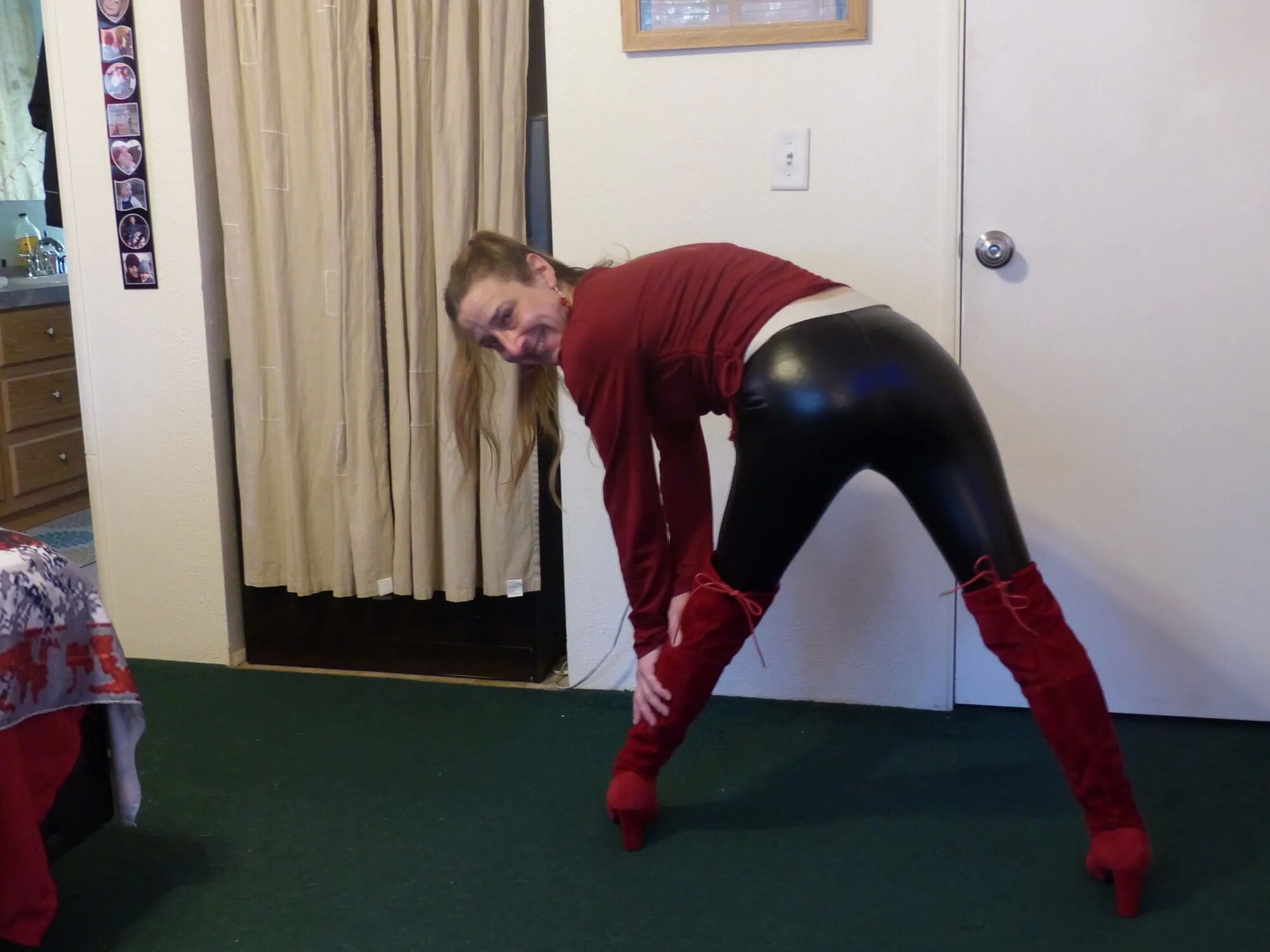 Just her - 35 Pics
