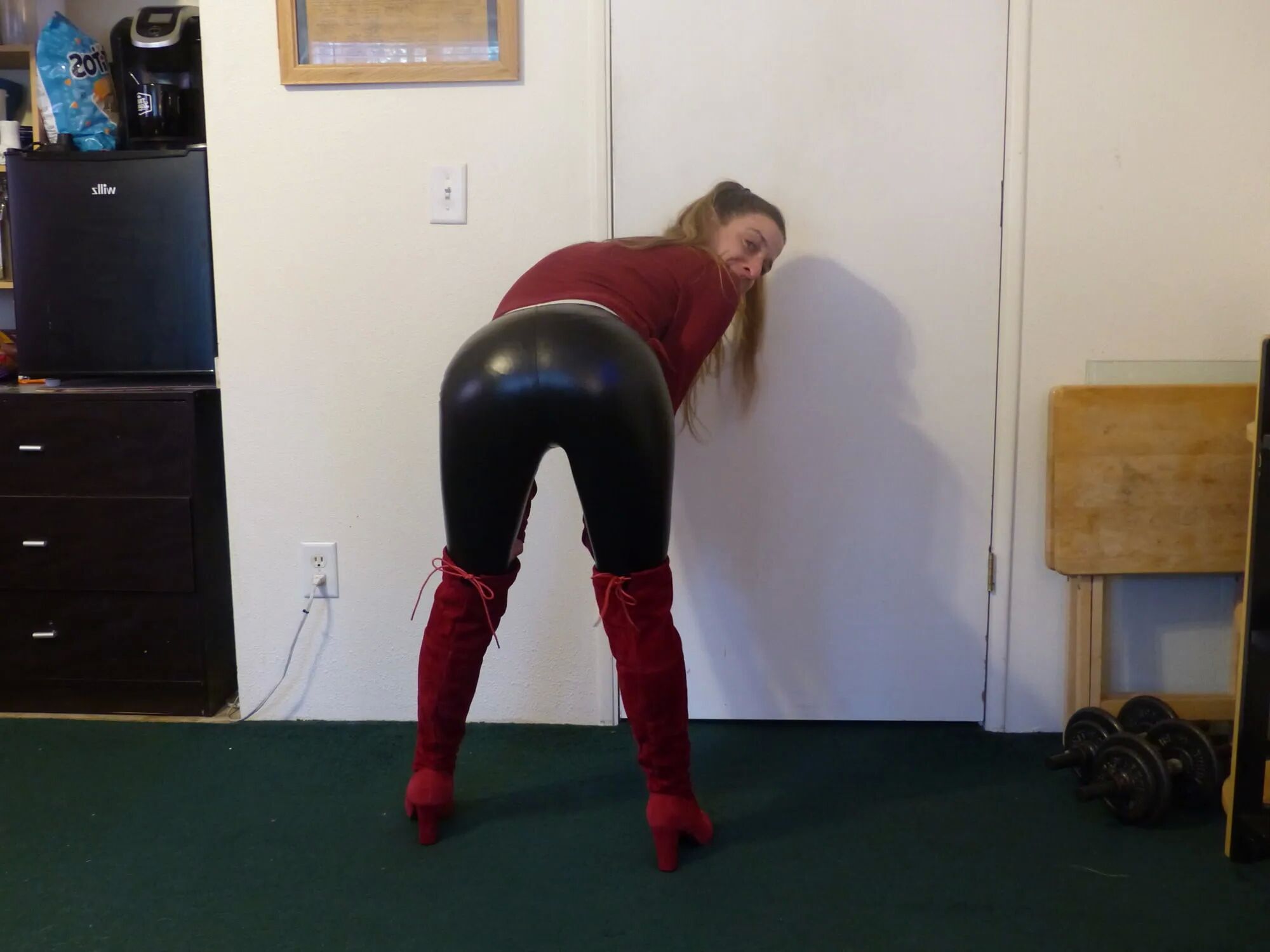 Just her - 35 Pics