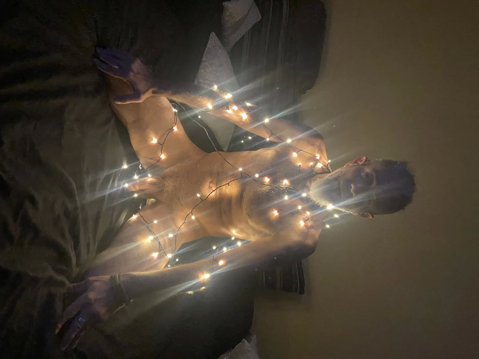 LIGHTING UP MY BODY WITH CHRISTMAS - 10 Pics
